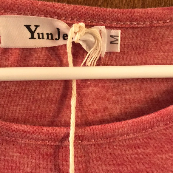 Color Block Tee - Picture 3 of 3